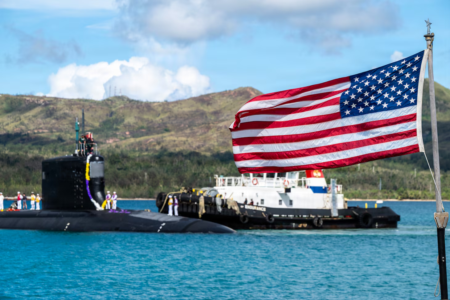 第1109期圖（圖片來源：https://www.cpf.navy.mil/Newsroom/News/Article/4560463/uss-minnesota-returns-to-guam-completes-first-deployment-as-navys-first-forward/。）