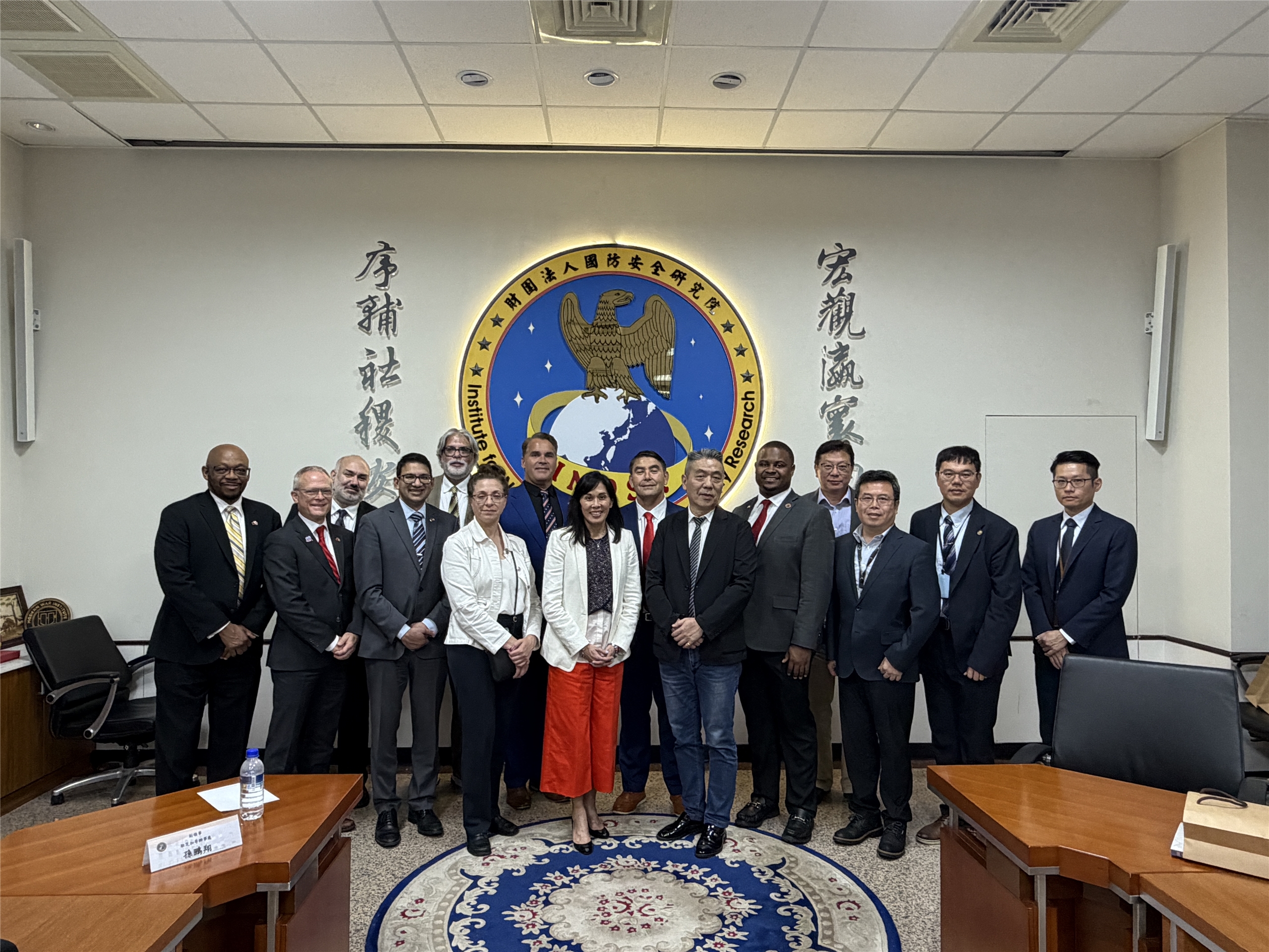 5324a0ef-1cca-4d28-89b1-9a48d718df3e.jpg