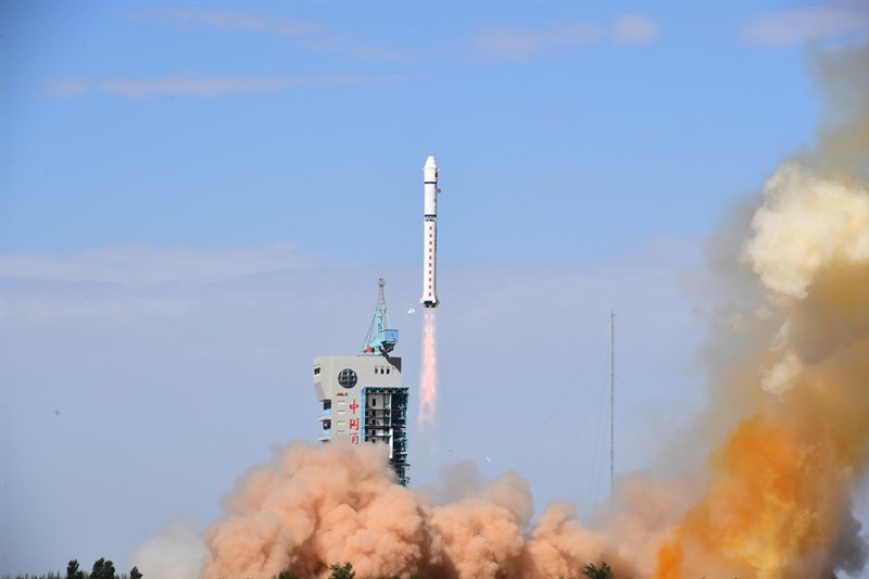 中國衛星