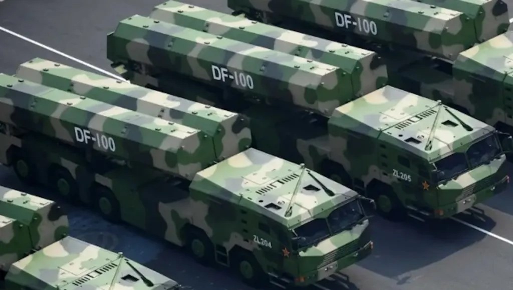 第805期圖 Gabriel Honrada, “China reveals DF-100 missile in response to US encirclement,” Asia Times, August 15, 2025, https://asiatimes.com/2025/08/china-reveals-df-100-missile-in-response-to-us-encirclement/.