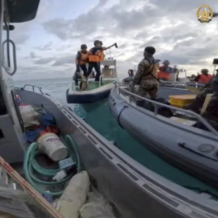 第652期圖-Philippines releases dramatic footage of clash with China coast guard, The Star, 20 Jun, 2024, httpsshorturl.at4XROk