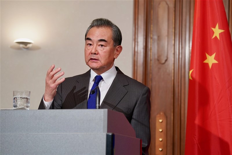 王毅